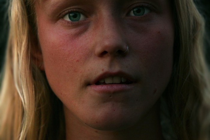 Alice Phoebe Lou - Brain Stage (9th) 9