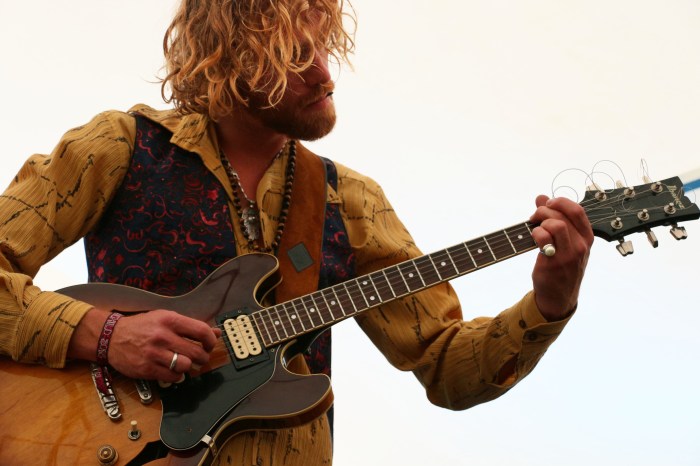 Steeze - performer ? - (10th) 6